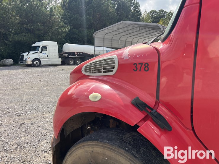 2014-freightliner-m2-106-s/a-propane-delivery-truck-image-15