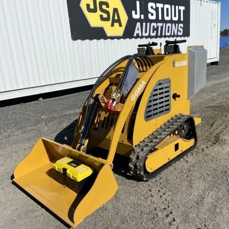 2025 GGMA GG385 Mini Compact Track Loader