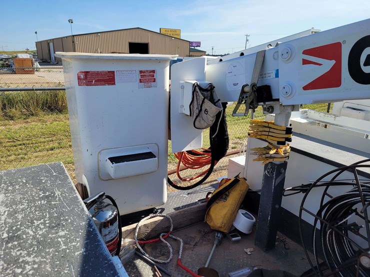 2016-ford-f550-image-6