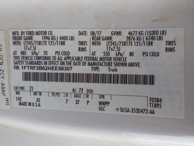 2017-ford-f350-image-15