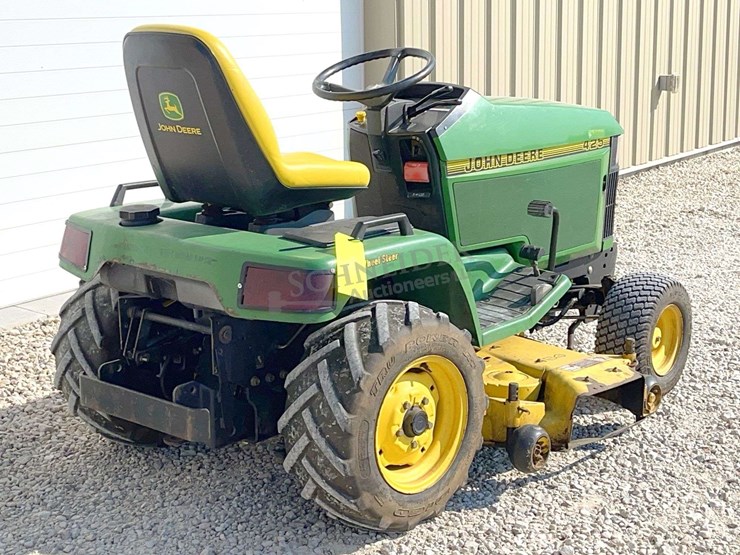 john-deere-425-image-5