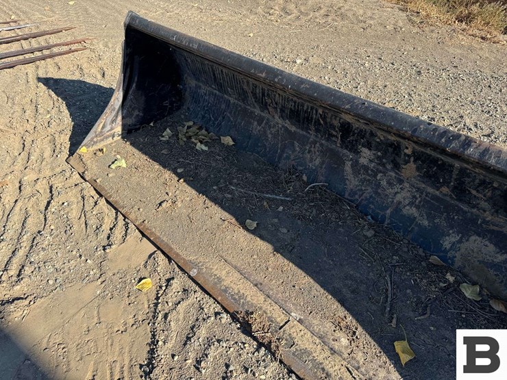 loader-bucket-image-5