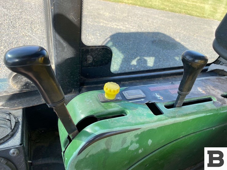 john-deere-1445-image-36