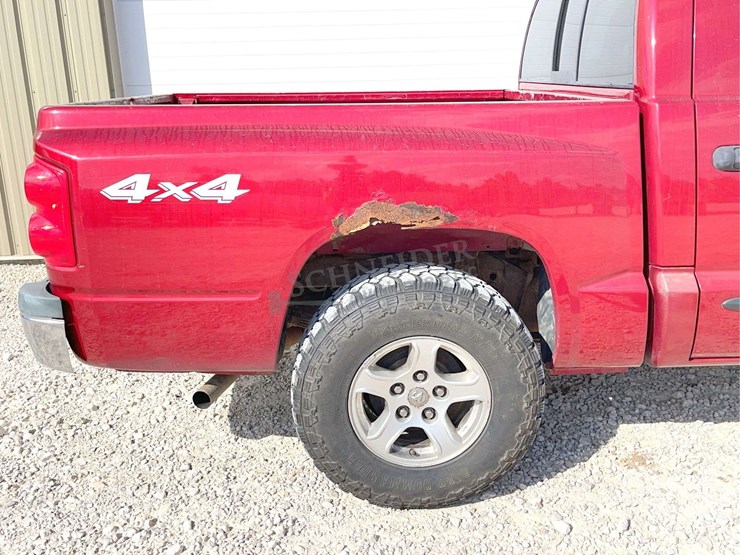 2006-dodge-dakota-image-21