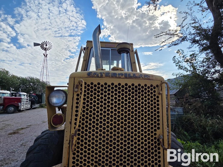 1975-caterpillar-920-image-10