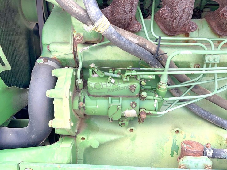 john-deere-2840-image-33