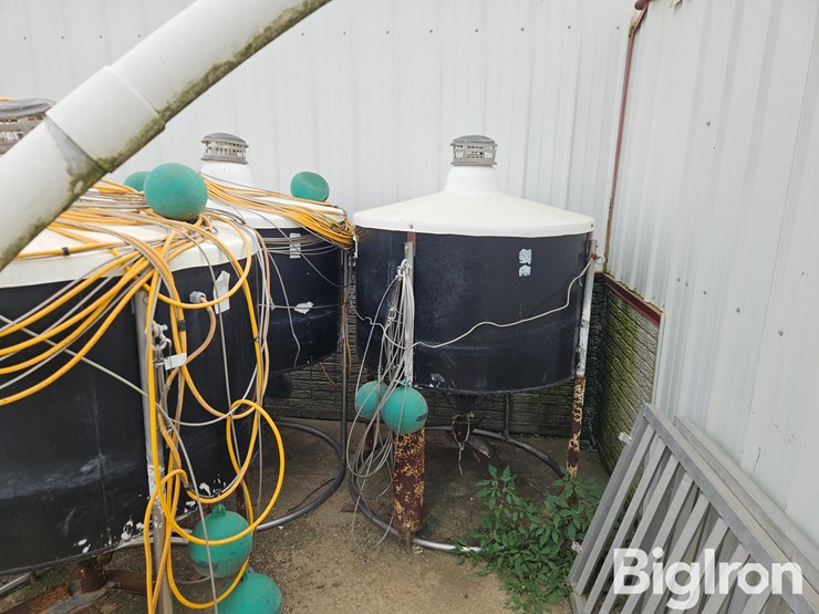 lagoon-manure-spinners-image-4