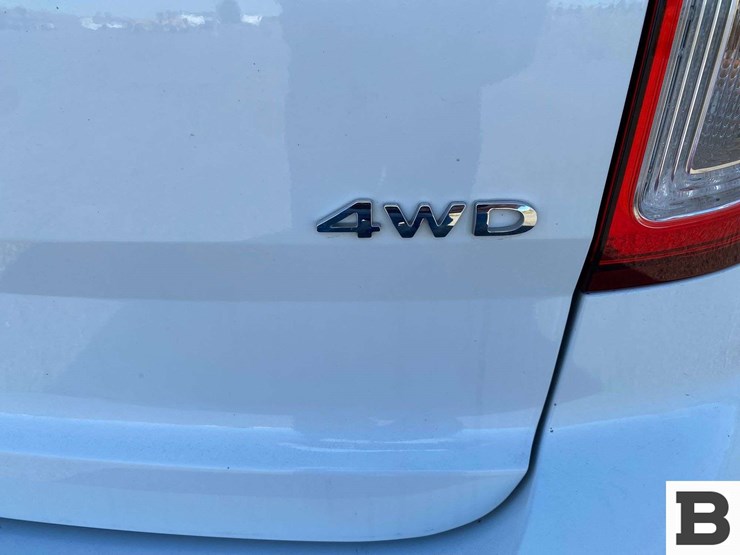 2013-ford-explorer-image-16