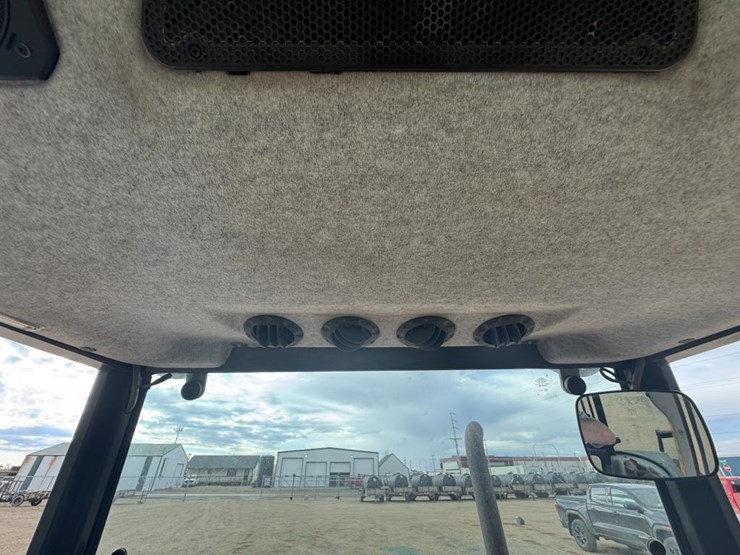 2009-massey-ferguson-3625-image-66