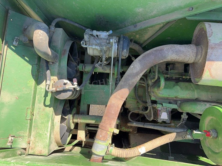 john-deere-4425-image-49