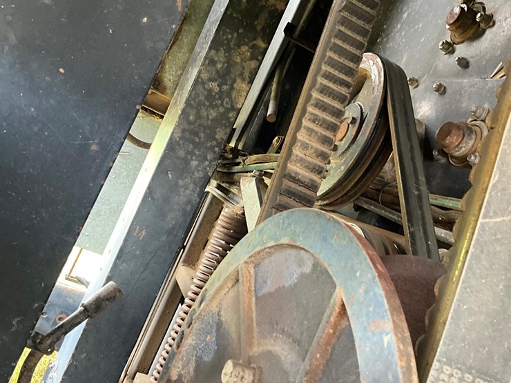 1988-gleaner-r50-image-9