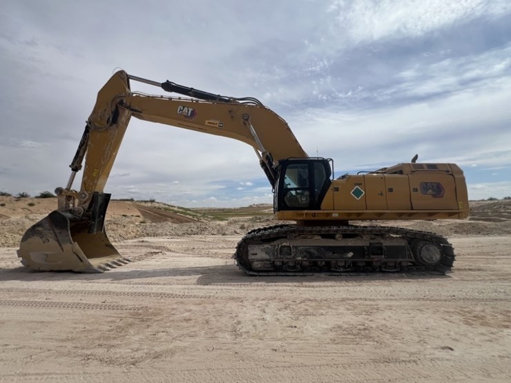 2021 CATERPILLAR 395
