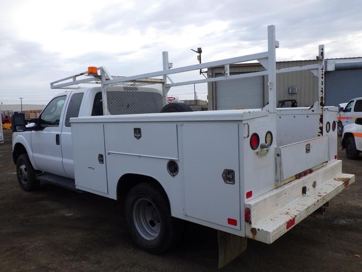 2016-ford-f350-image-4