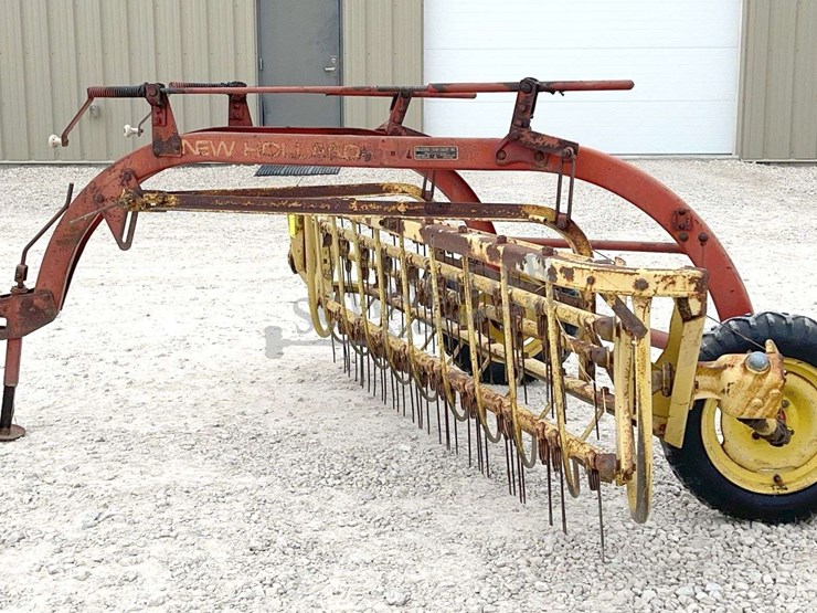 new-holland-256-image-2