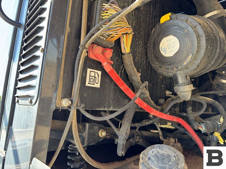 2015-new-holland-speedrower-260-image-63