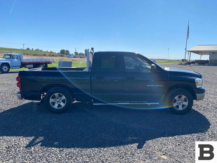 2007-dodge-ram-1500-image-8