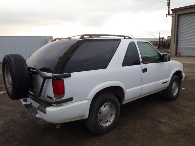 2001-gmc-jimmy-image-3