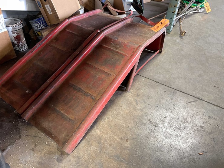 #8519-•-(2)-vehicle-service-ramps-(cw)-image-1