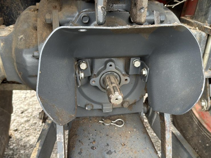 #2402-•-2012-kubota-tractor-image-18