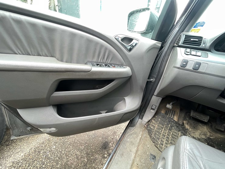 2009-honda-odyssey-image-66