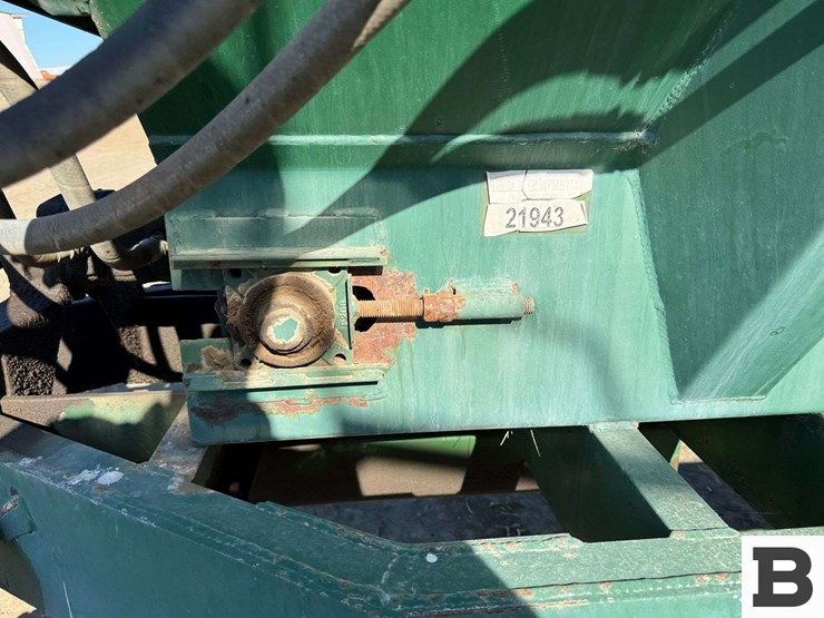 g&r-ag-products-compost-spreader-image-10