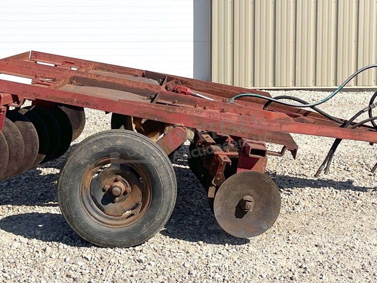 international-8-image-3