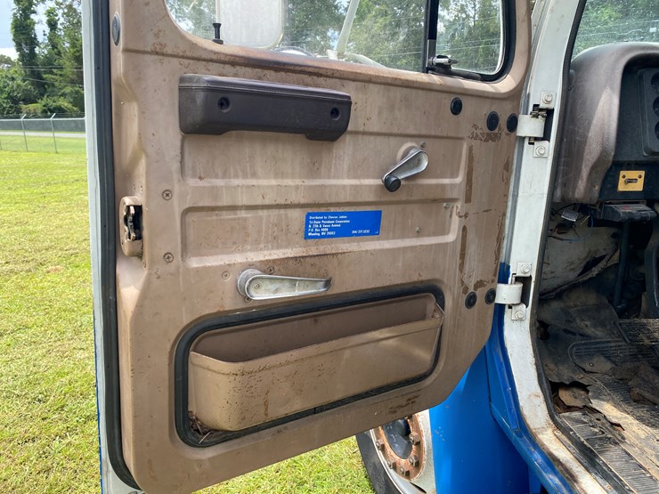 international-s1600-image-33