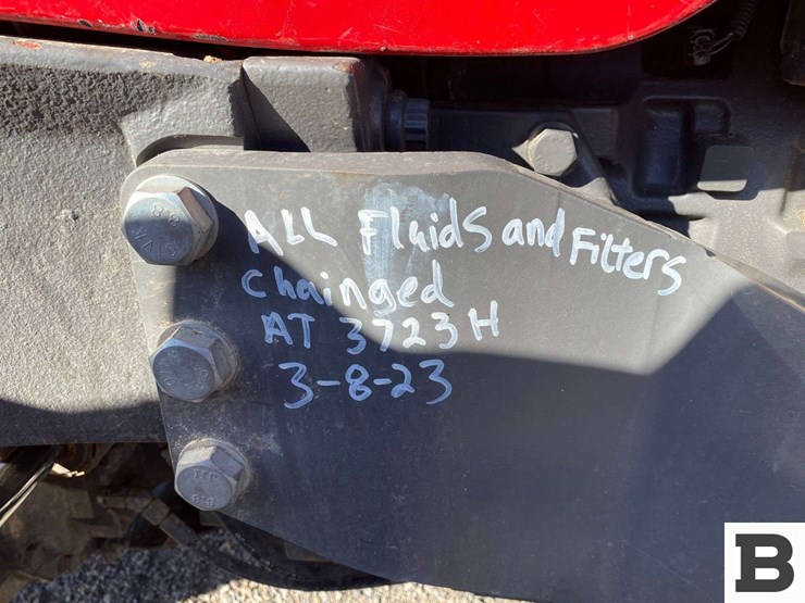 2012-massey-ferguson-5475-image-28