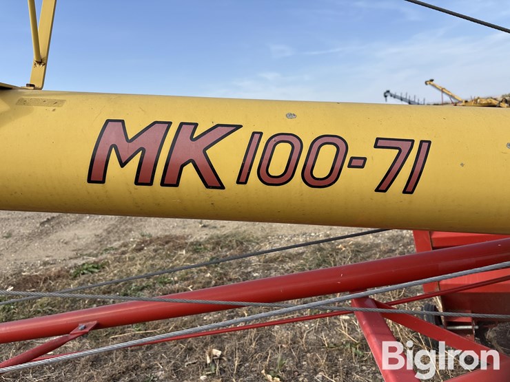 westfield-mk100-71-swing-hopper-grain-auger-image-15