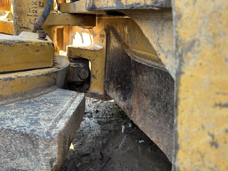 2006-caterpillar-517-image-23