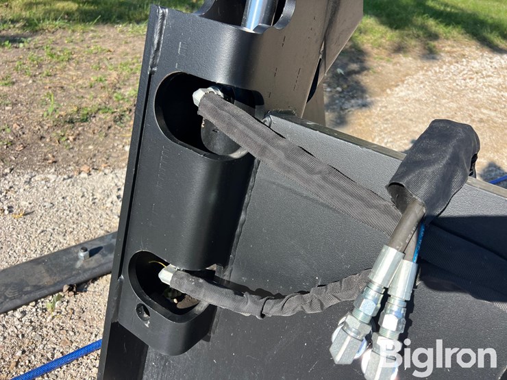 2024-jenkins-84"-4-in-1-skid-steer-bucket-image-12