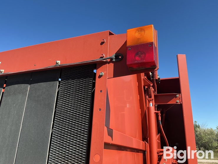 2003-hesston-956a-image-18