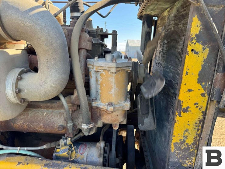 1969-mack-boom-truck-image-53