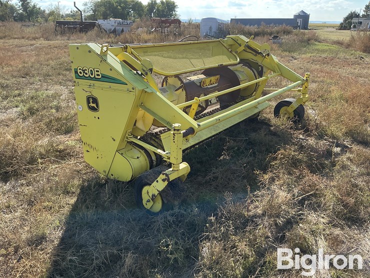 2004-john-deere-630b-image-3