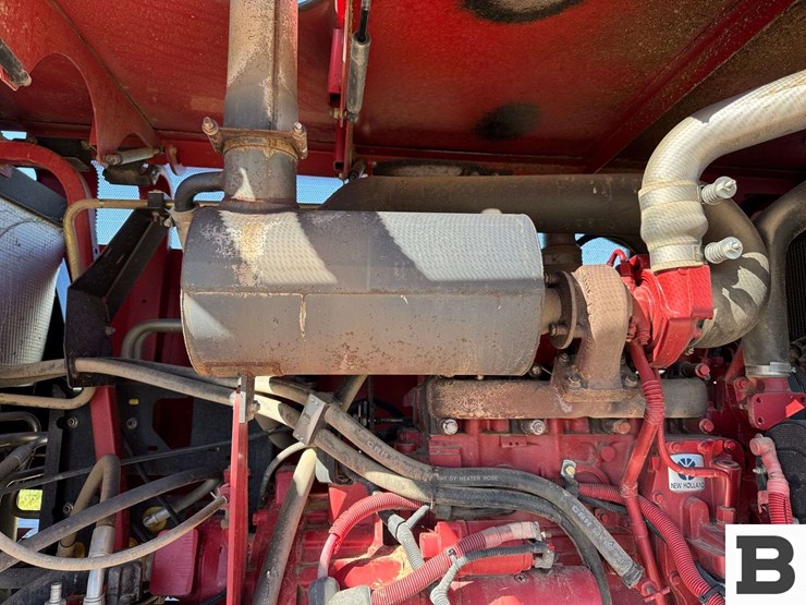 new-holland-h8040-image-30