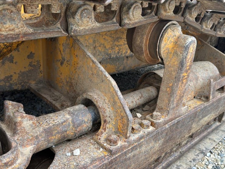 1990-deere-455g-image-18