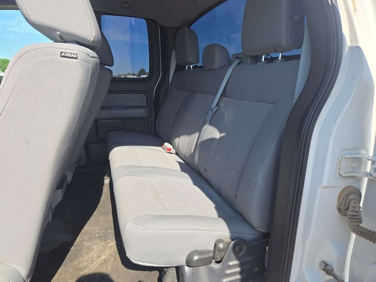 2013-ford-f150-xl-image-14