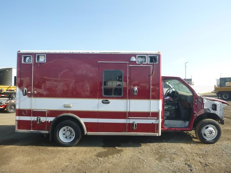 2008-ford-e450-image-7