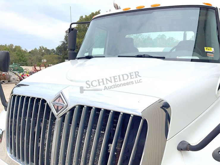 2007-international-durastar-4400-image-12