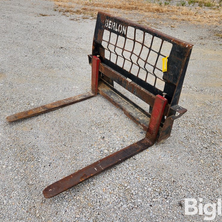 Berlon 42" Pallet Forks