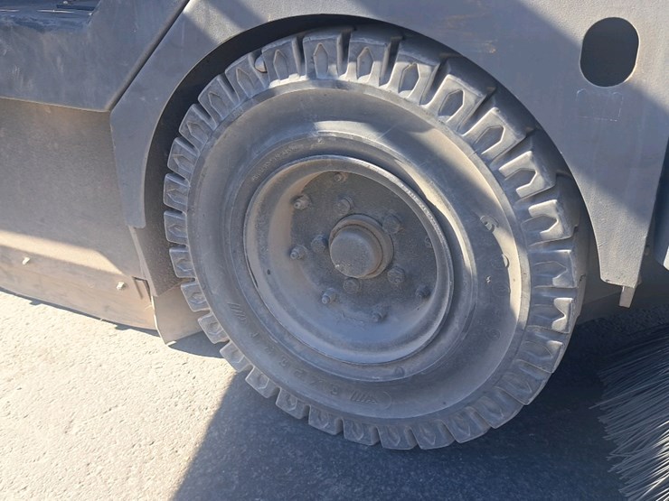 advance-sw8000-image-19