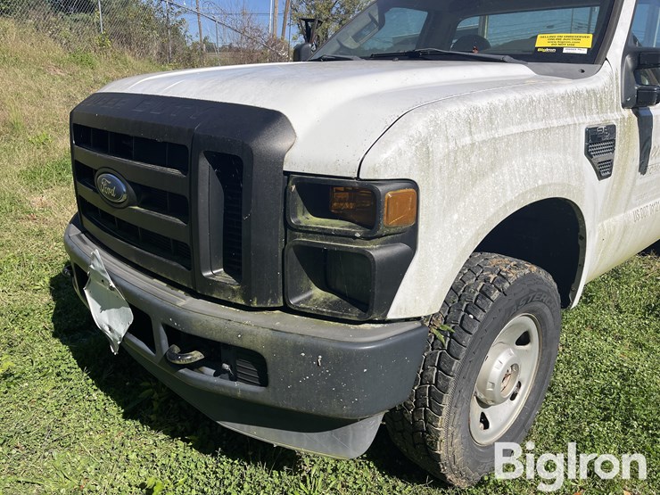 2009-ford-f250-xl-image-11