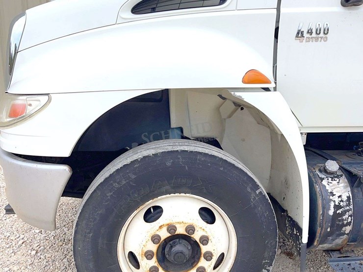 2007-international-durastar-4400-image-68