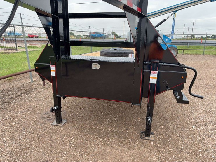 2025-delta-manufacturing,-inc.-30'-gooseneck-flatbed-trailer-image-11