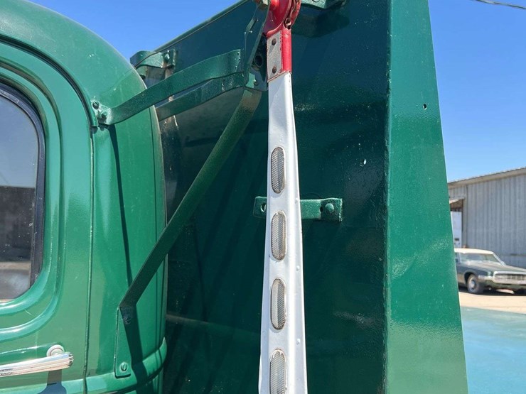 chevrolet-3100-image-34