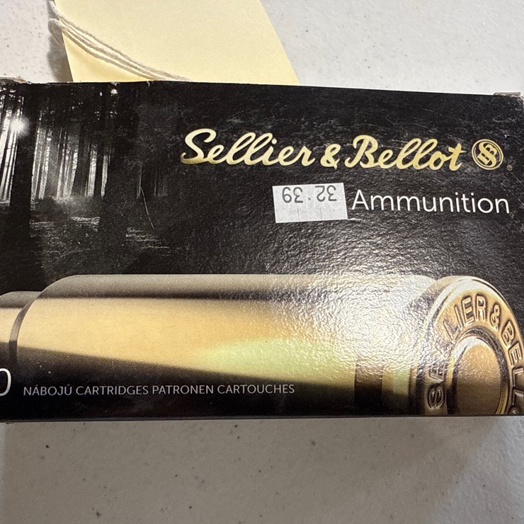 #23010 • Unused Sellier & Bellor 7MM REM MAG Rifle Cartridges