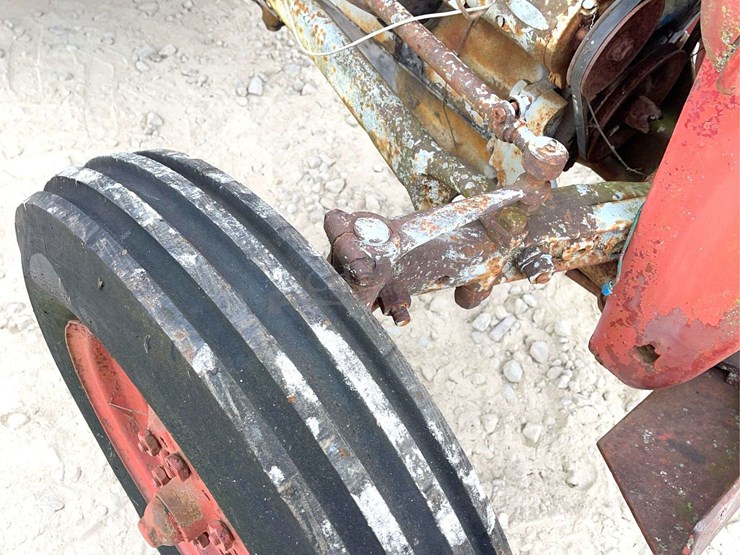 ferguson-to35-image-12