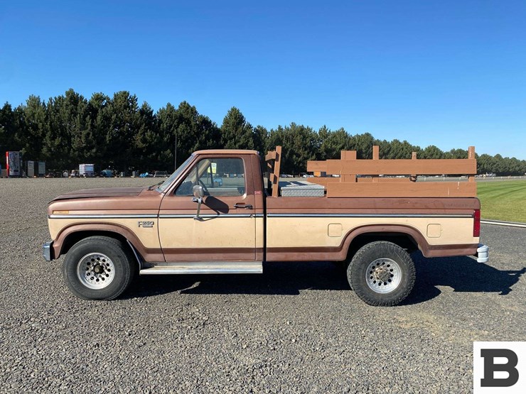 1985-ford-f250-image-3