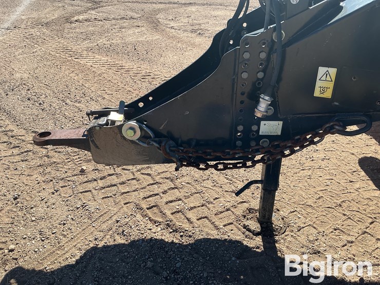 2013-new-holland-340-image-9