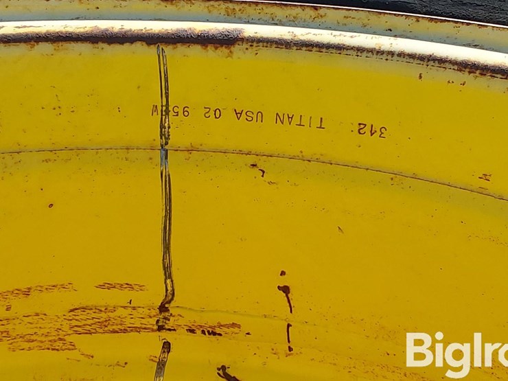 firestone-flotation-23-deep-tread-38x50.00x32-floater-tires-&-rims-image-13